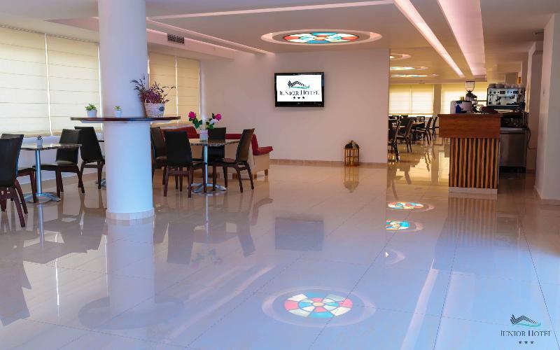 Junior Hotel Iria Extérieur photo