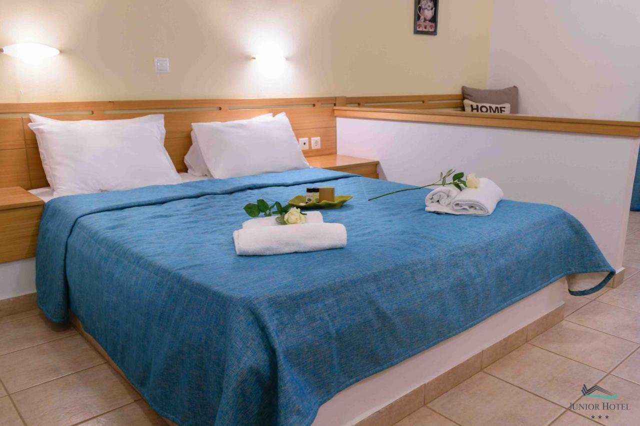 Junior Hotel Iria Extérieur photo