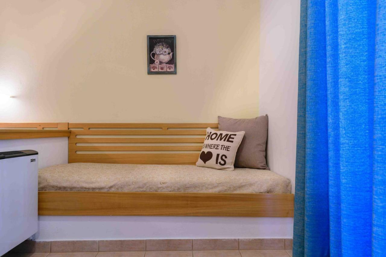 Junior Hotel Iria Extérieur photo